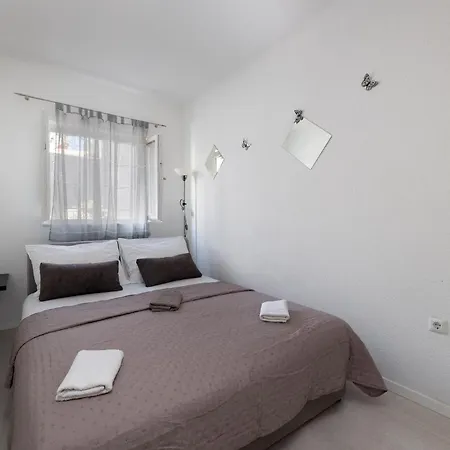 Apartman Ban *
